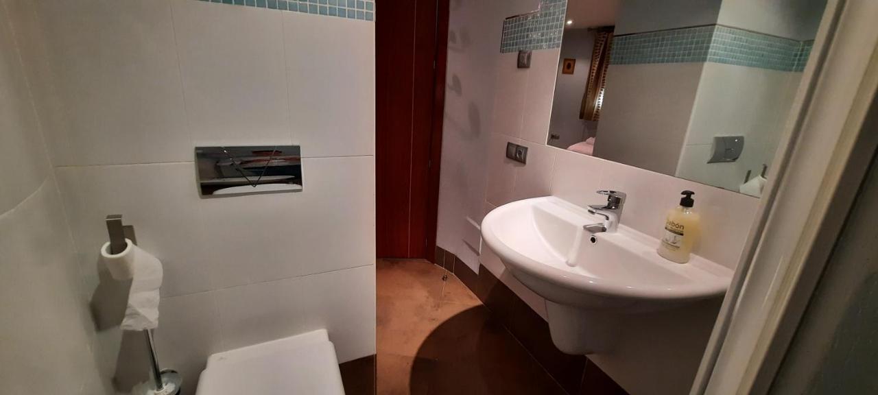 Palacio Sirvente Mieres - Parking Gratuito Andujar Bagian luar foto
